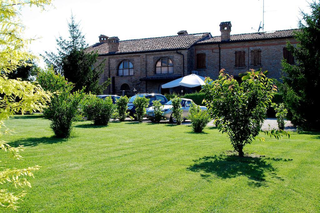 Agriturismo-R&B Corte Dei Gioghi Ferrara Kültér fotó