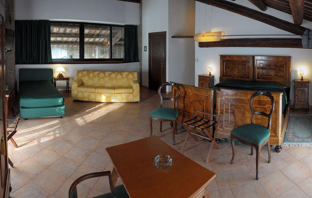 Agriturismo-R&B Corte Dei Gioghi Ferrara Kültér fotó